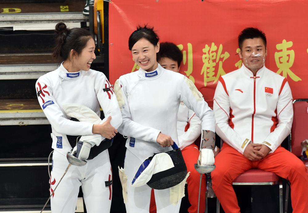 2025新澳门与香港正版免费正题,构建释义、解释与落实,探索未来，新澳门与香港在2025年的正版免费正题构建之路